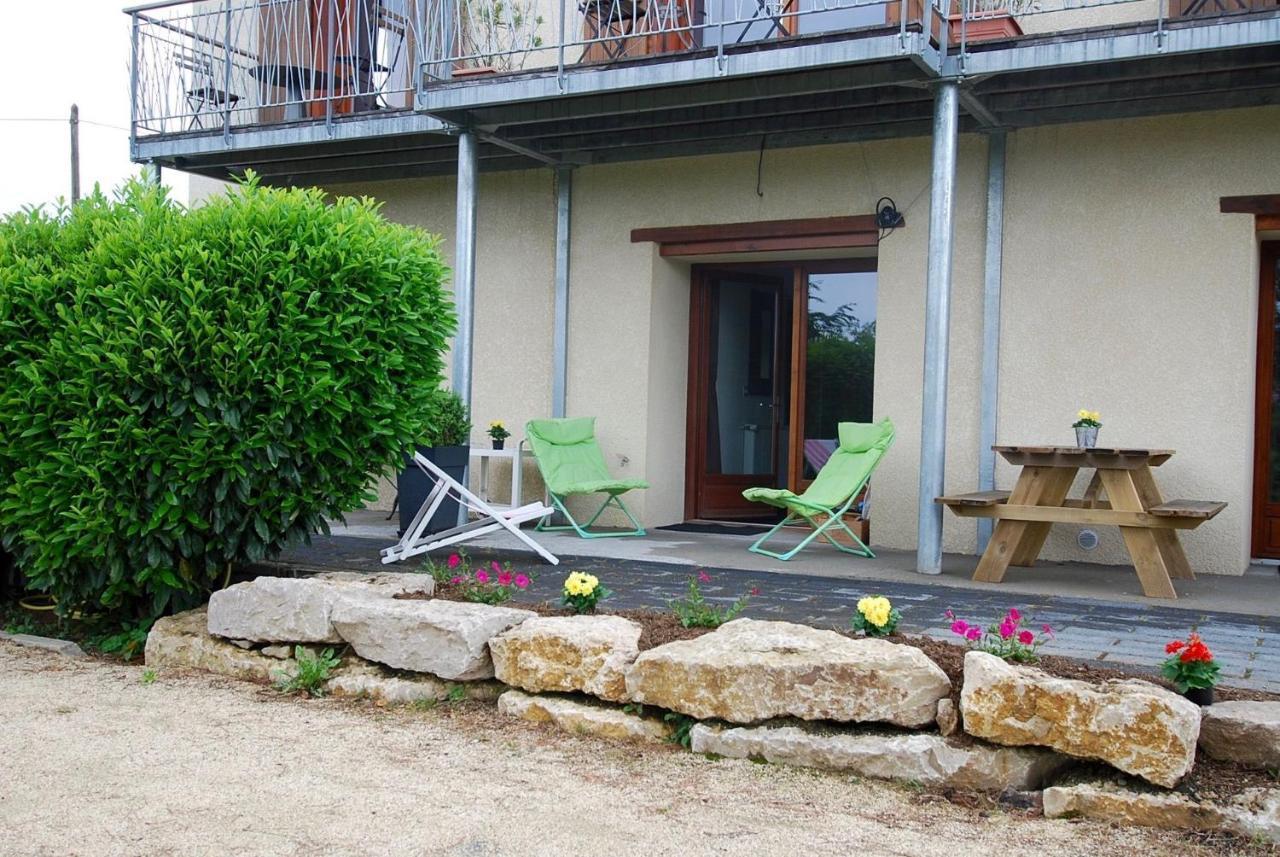 Maison D'Hotes Des 2 Chenes Bessenay Exterior foto